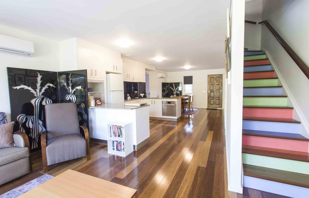 One Of A Kind Apartments Canberra Værelse billede