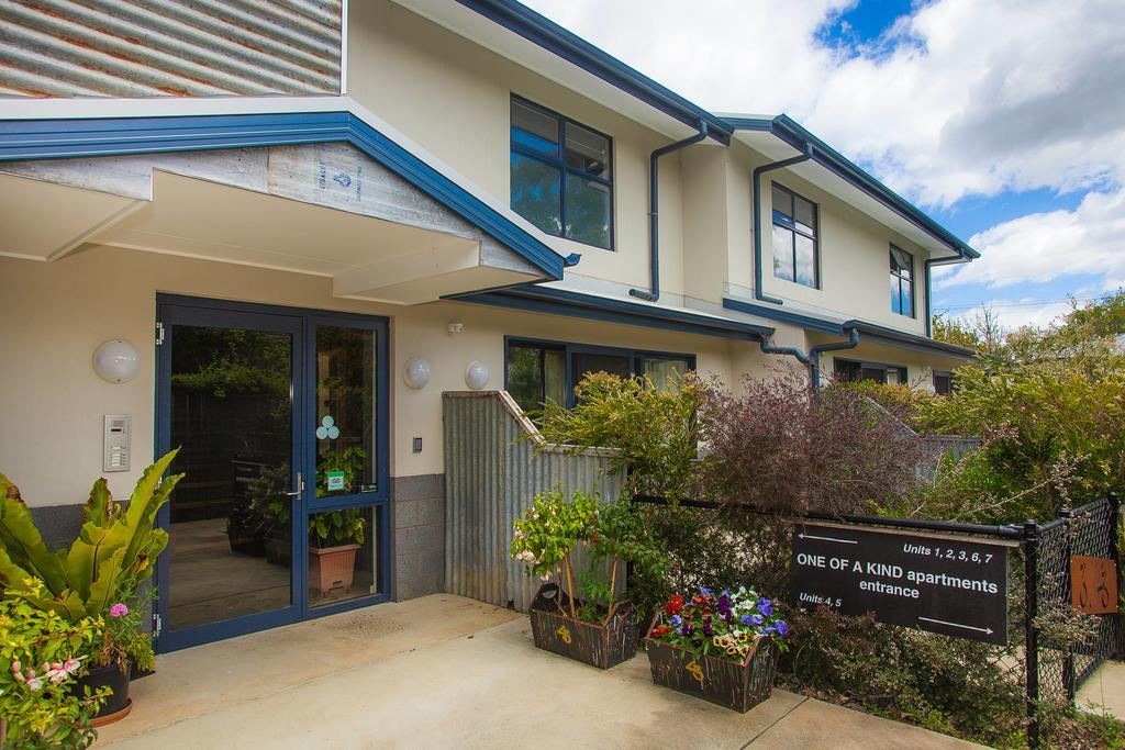 One Of A Kind Apartments Canberra Eksteriør billede