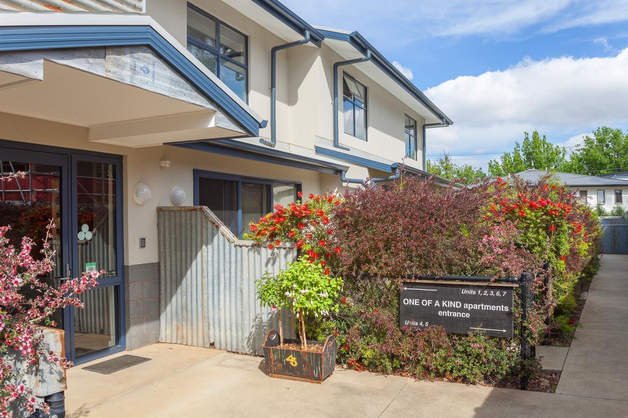 One Of A Kind Apartments Canberra Eksteriør billede