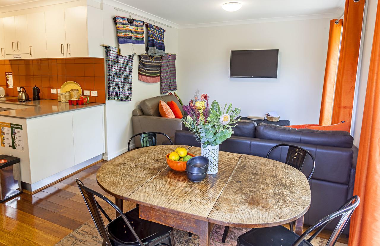 One Of A Kind Apartments Canberra Eksteriør billede