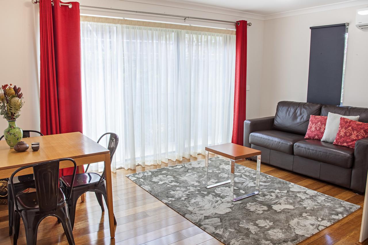 One Of A Kind Apartments Canberra Eksteriør billede